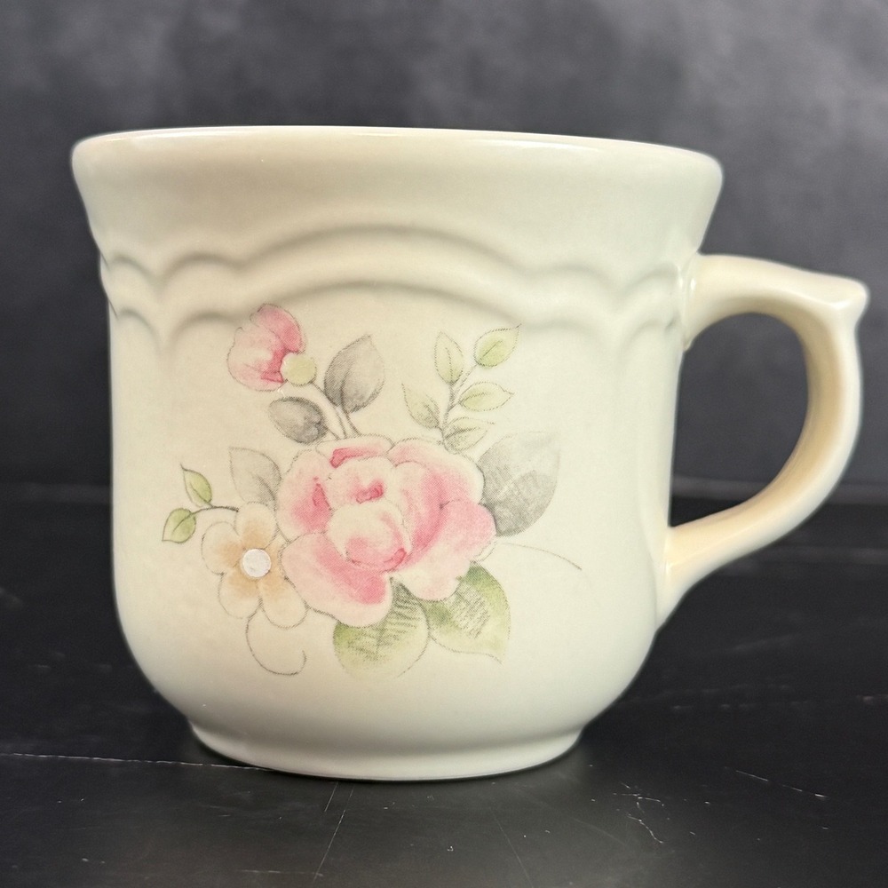 Vintage Pfaltzgraff Tea Rose Pattern Tea Cup 1985 Embossed Raised Back Stamp EUC